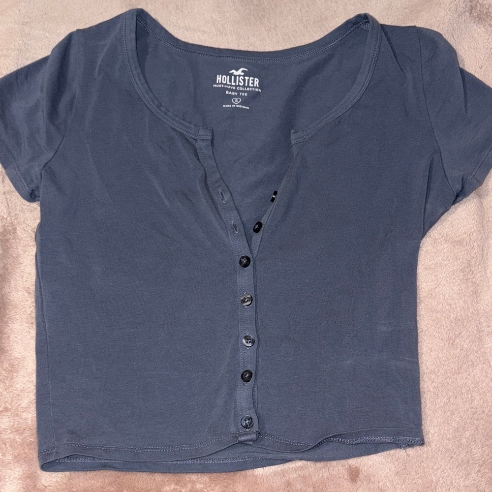 Hollister Cropped Button-Down Baby Tee S